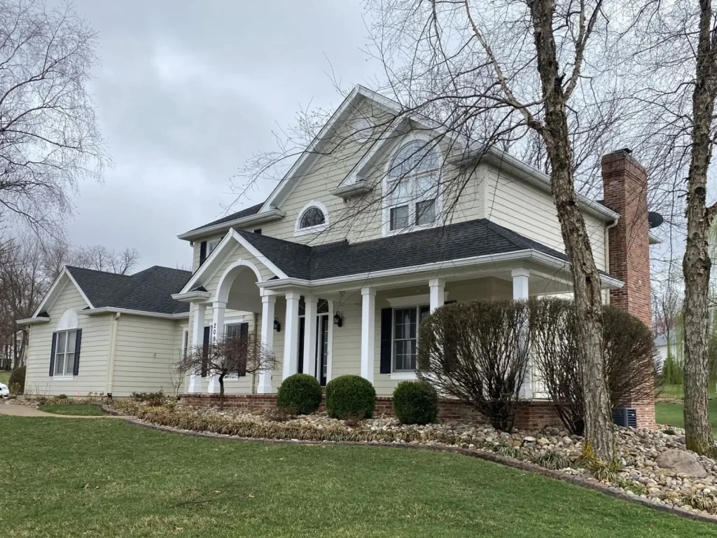 New James Hardie Siding on a Remodeled Median, OH House